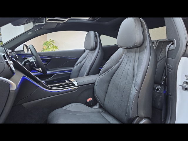 メルセデスベンツＣＬＥ２００クーペスポーツ